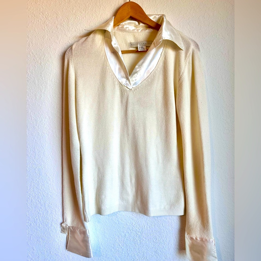 Sweater BETTE PAIGE fabulous quality with satin details.